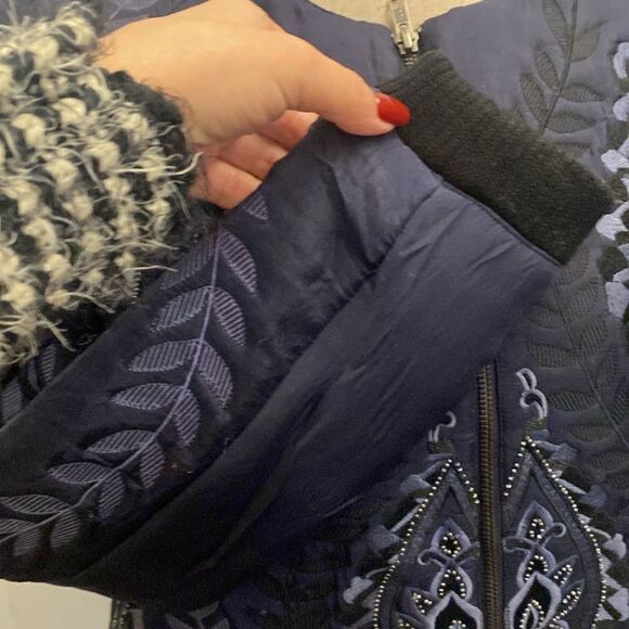 Parker Navy Blue silk Embroidered/beaded Women's bomber jacket , L - Picture 7 of 12